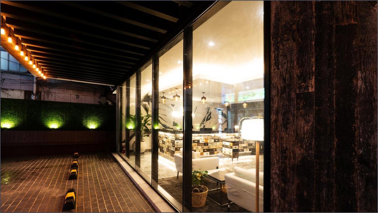Lala Vianco Business Hotel Busan Bagian luar foto
